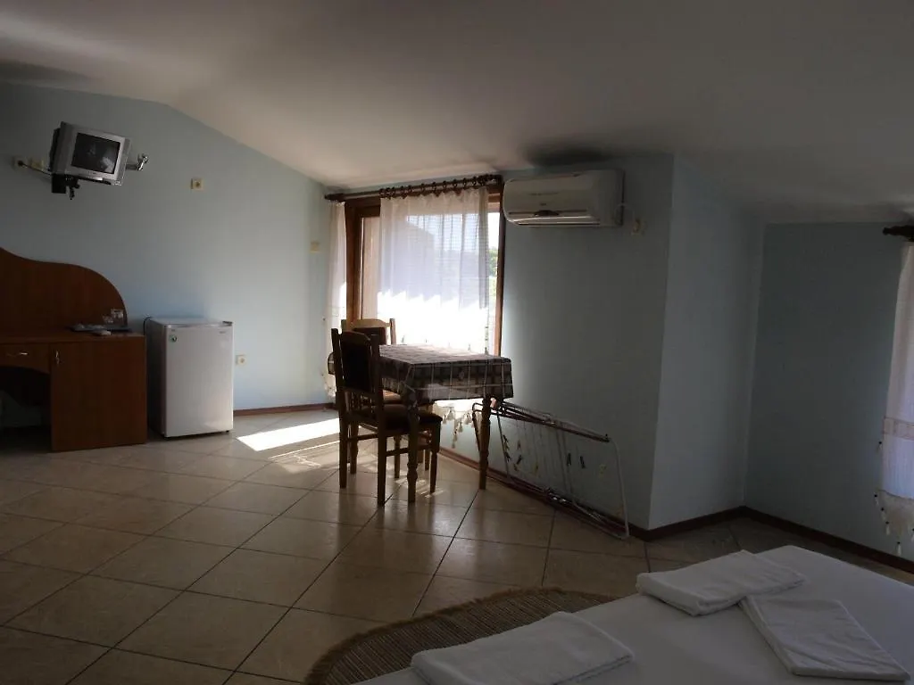 Guestrooms Hema Созополь